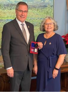 Saskatchewan Lieutenant Governor Russ Mirasty and Donna Mirasty with Chapel Royal tobacco seeds that will be planted in the Queen’s Platinum Jubilee Garden at Government House in Regina, Saskatchewan